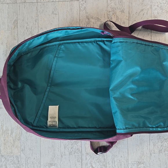 Patagonia Arbor Daypack 20L Backpack - Picture 6 of 11